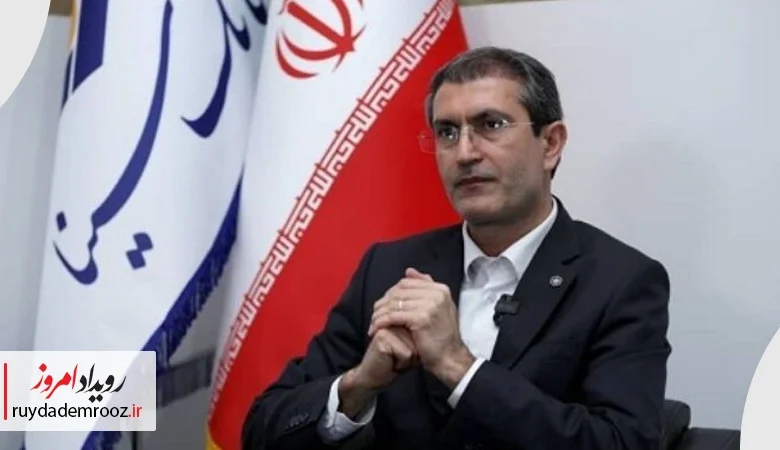 رونمایی از محصول جدید بانک سینا در هفدهمین نمایشگاه بین‌المللی صنعت مالی